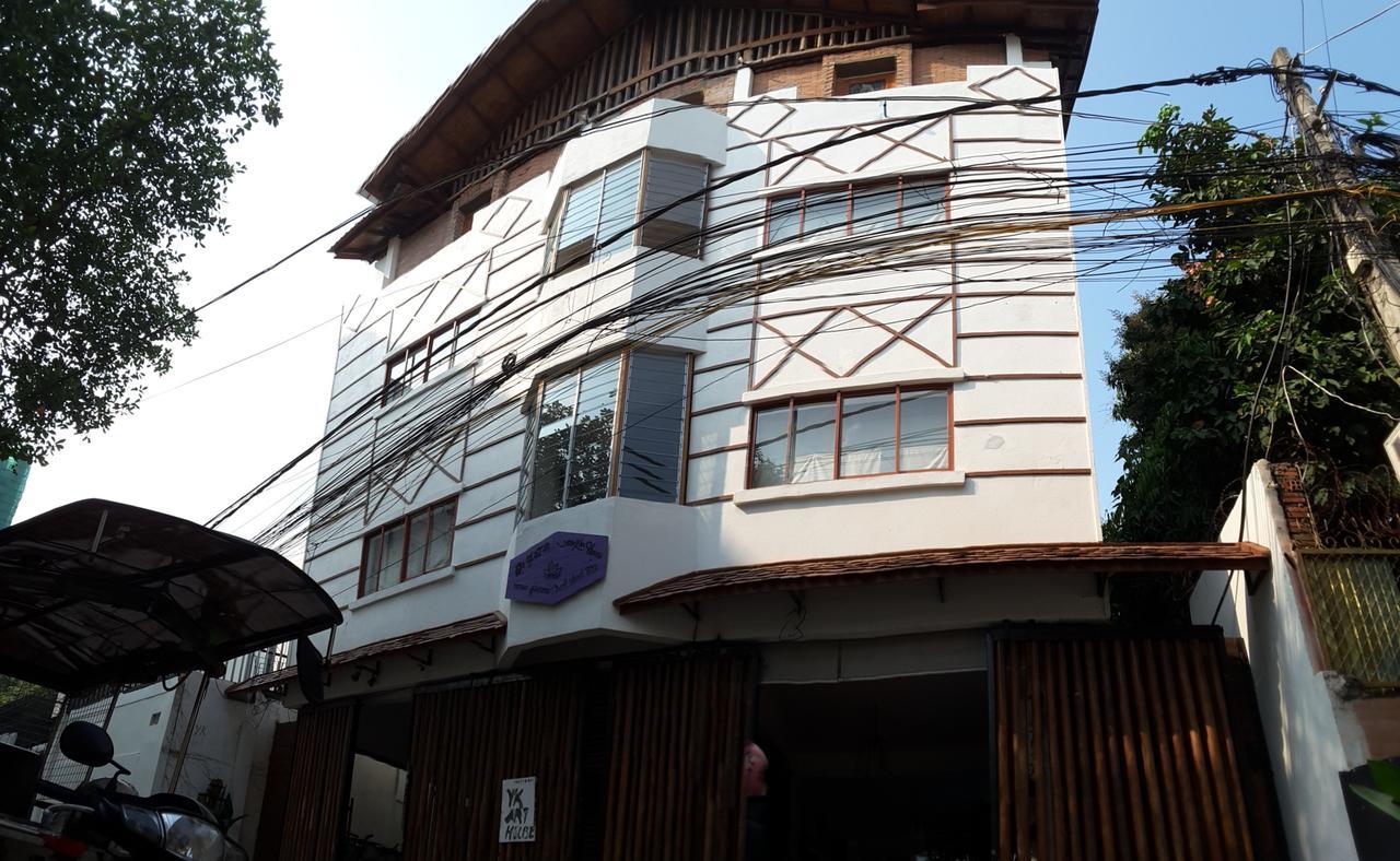 Yk Art House Ξενοδοχείο Πνομ Πενχ Εξωτερικό φωτογραφία